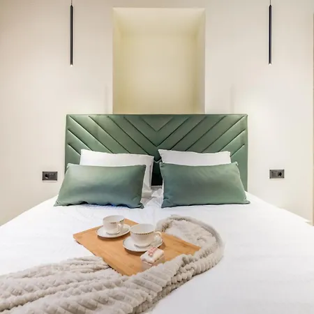My - Downtown Retreat 스플리트