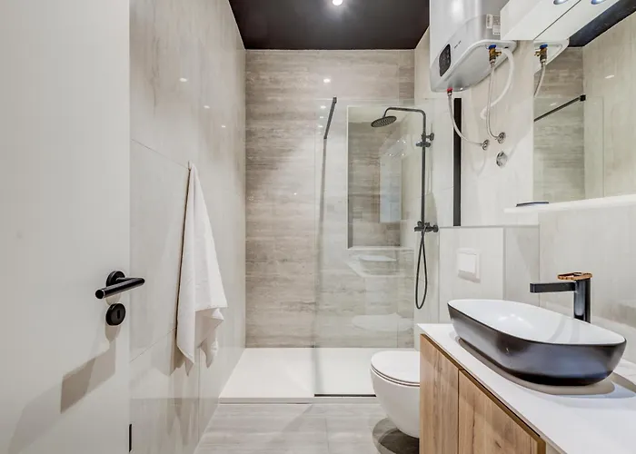 아파트 My - Downtown Retreat
